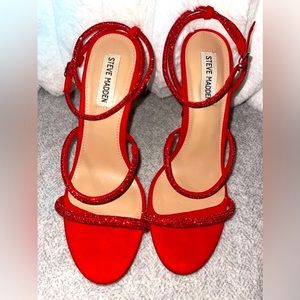 ❤️‍🔥Steven Madden Red Breslin Heels